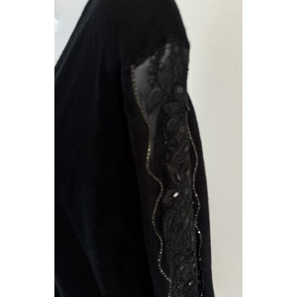 LEO & UGO Black V-Neck Sweater With Lace/Bead/Sequin Detail On Sleeves Sz XL - Picture 2 of 8